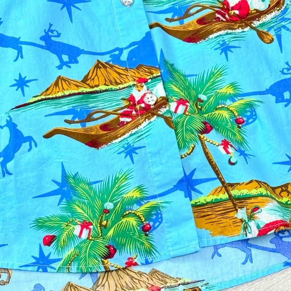 Hawaiian Christmas Womens Shirt - Picture 9 of 16